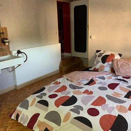 Daire Agreable Maison De Avec A Proximite